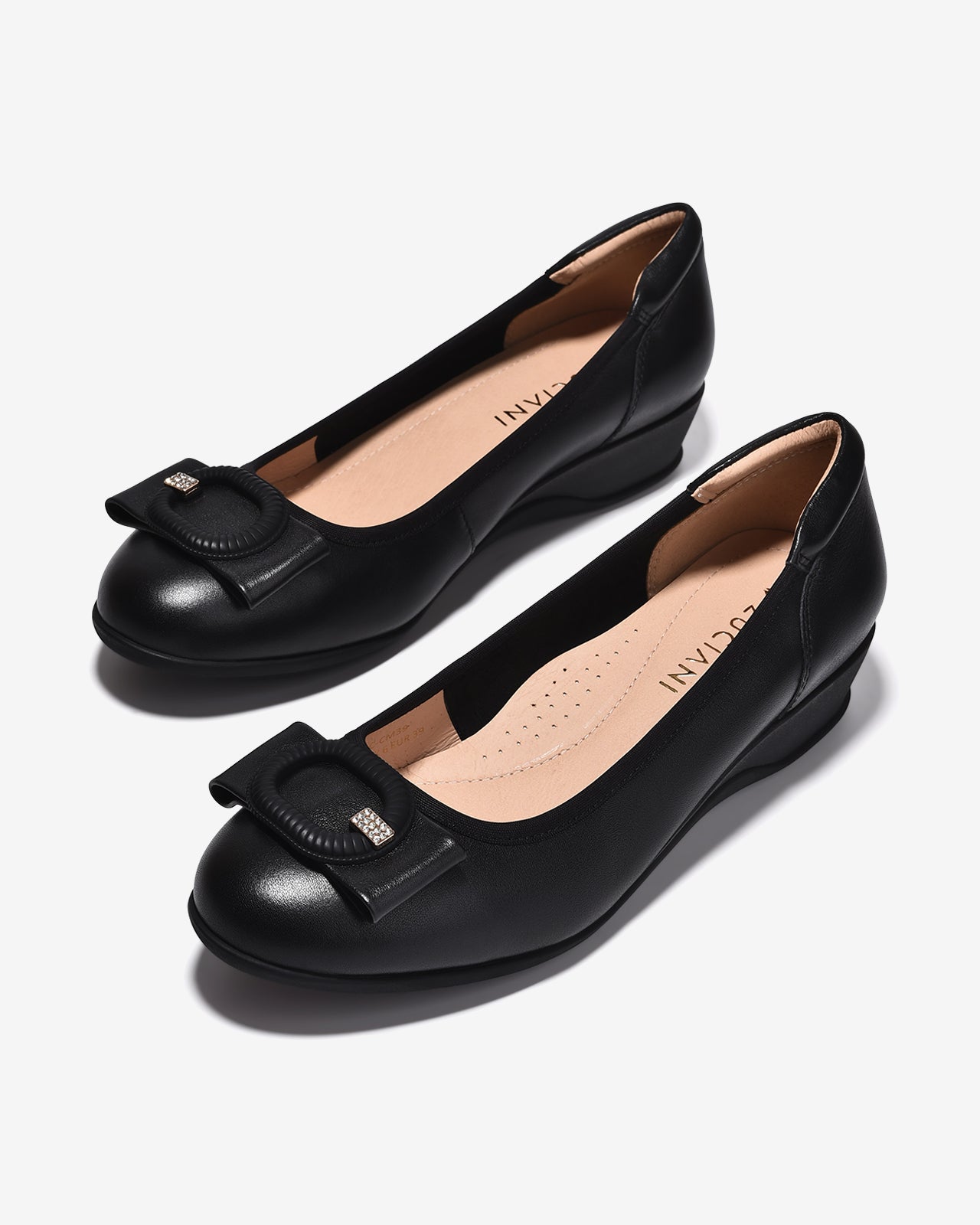 Giày Xuồng Zuciani Khóa Nơ Đính Đá-GCM39Đen Color1