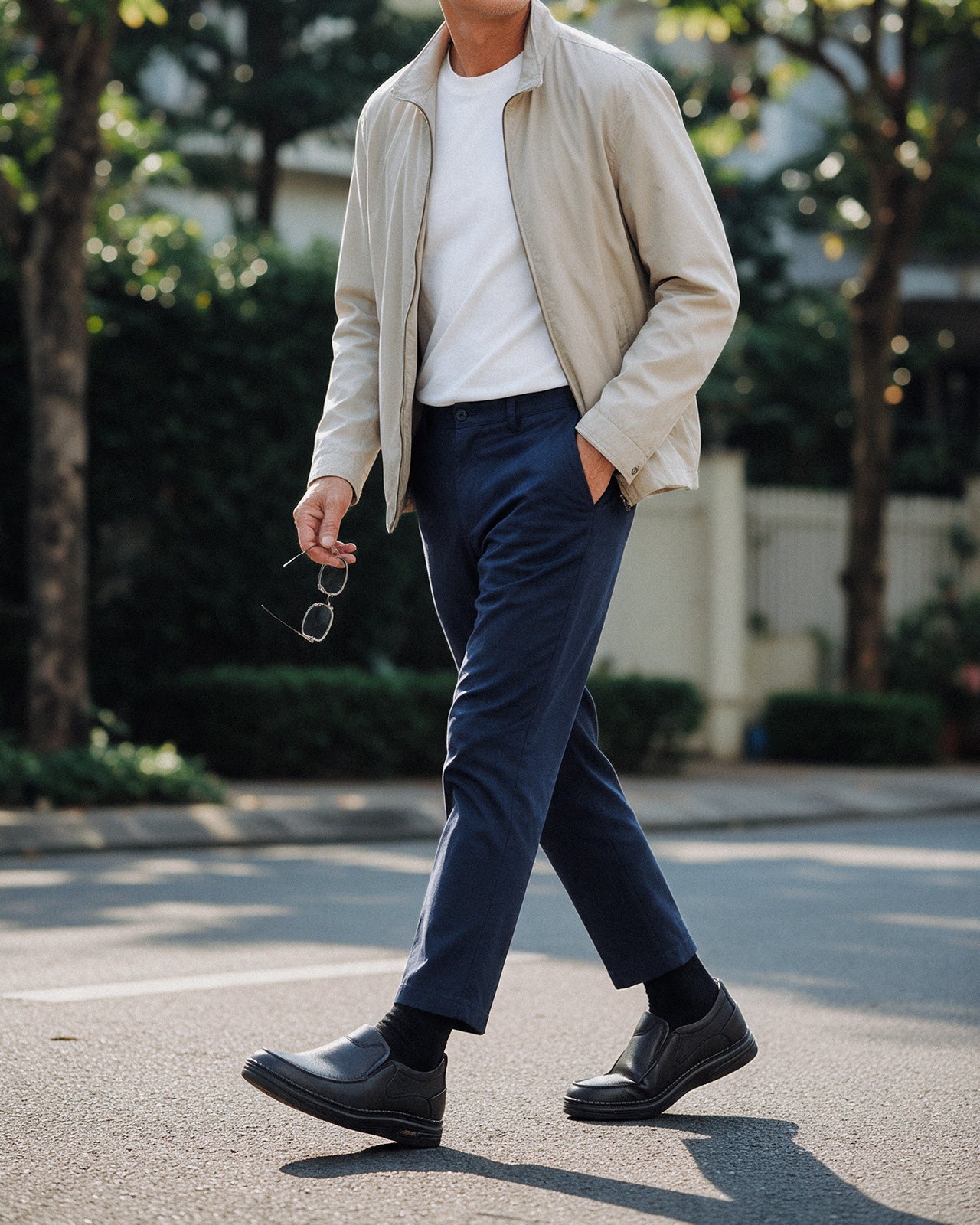 Giày Lười Nam Đông Hải Vân Mịn Viền Chỉ Êm Ái-G0069Đen Color1