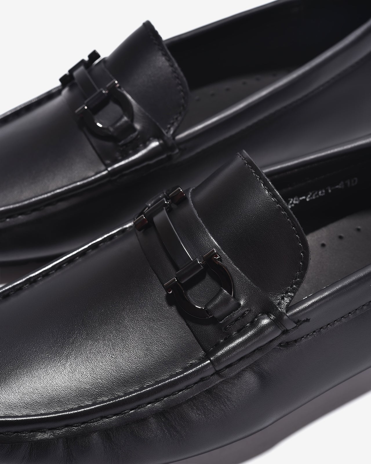 Giày Lười Driving Shoes Hoạ Tiết Horsebit-G2281Đen Color1