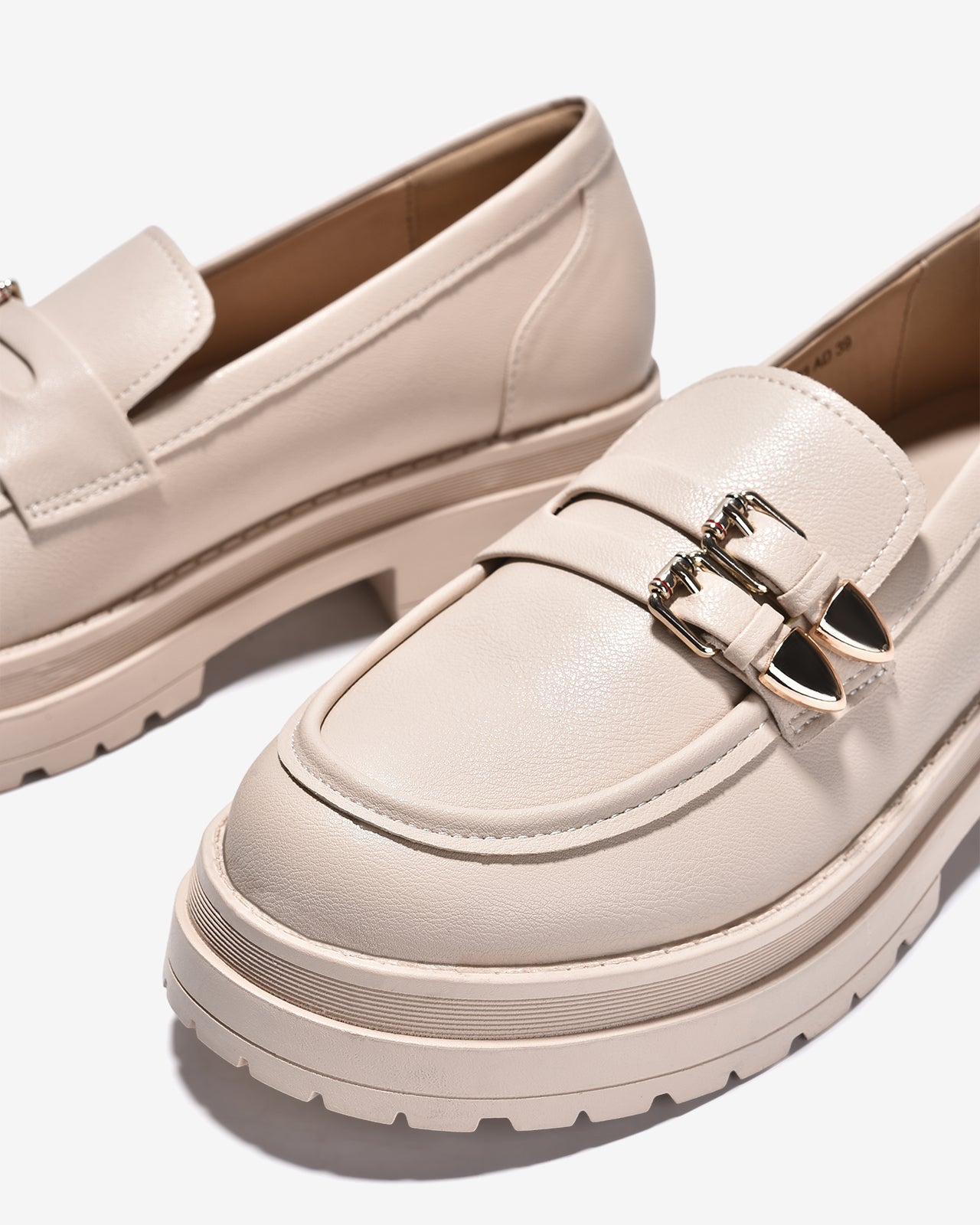 Giày Mọi Nữ Đông Hải Dáng Loafer Chunky-G5723Kem Color1