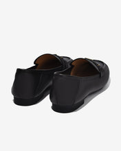 Giày Lười Nữ Zuciani Da Trơn Mềm Đính Khoá Ngang-GCM44Đen Color1