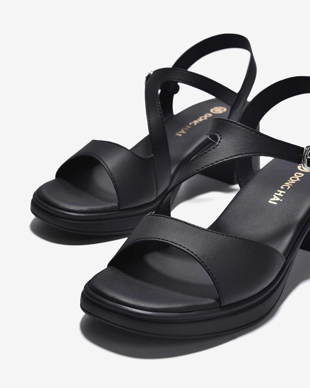 Giày Sandal Cao Gót Đông Hải Quai Gợn Sóng-S32F2-Đen Color2