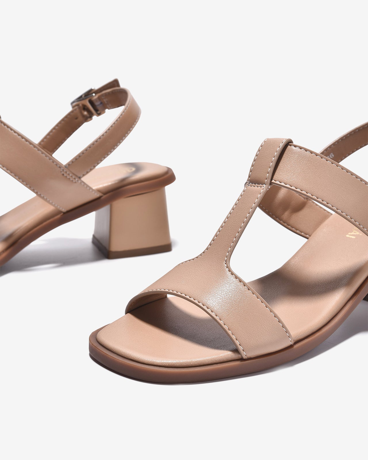 Giày Sandal Cao Gót Đông Hải Quai T-Strap Trơn-S32E7Kem Color1