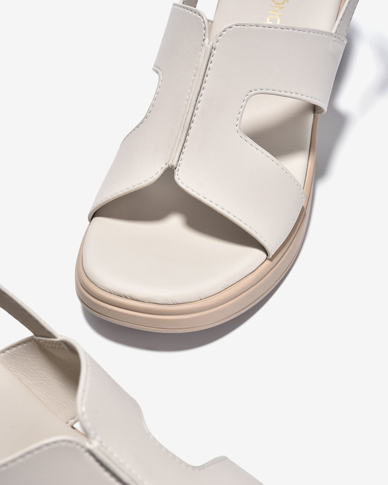 Giày Sandal Cao Gót Đông Hải Đế Trụ Quai Cách Điệu-S32E9Kem Color1