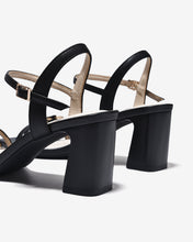 Sandal Cao Gót Đông Hải 7cm Quai Mảnh Đính Khoen-S5875Đen Color1