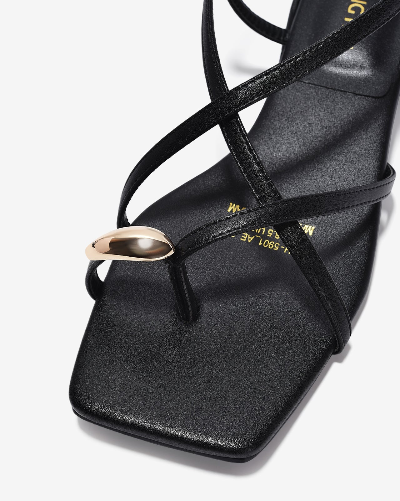 Sandal Cao Gót Đông Hải Quai Đan Chéo Xỏ Ngón-S5901Đen Color1