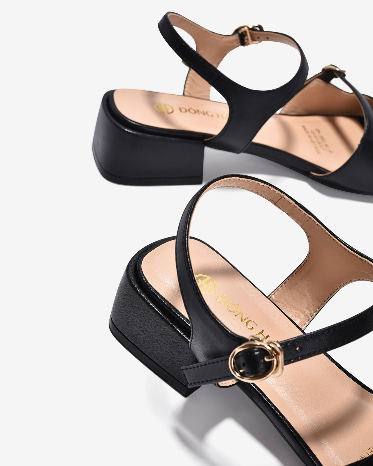 Giày Sandal Cao Gót Đông Hải Quai Khoá-S5902-Đen Color1