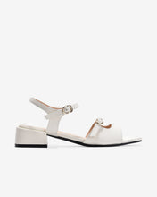 Giày Sandal Cao Gót Đông Hải Quai Khoá-S5902Trắng Color1First