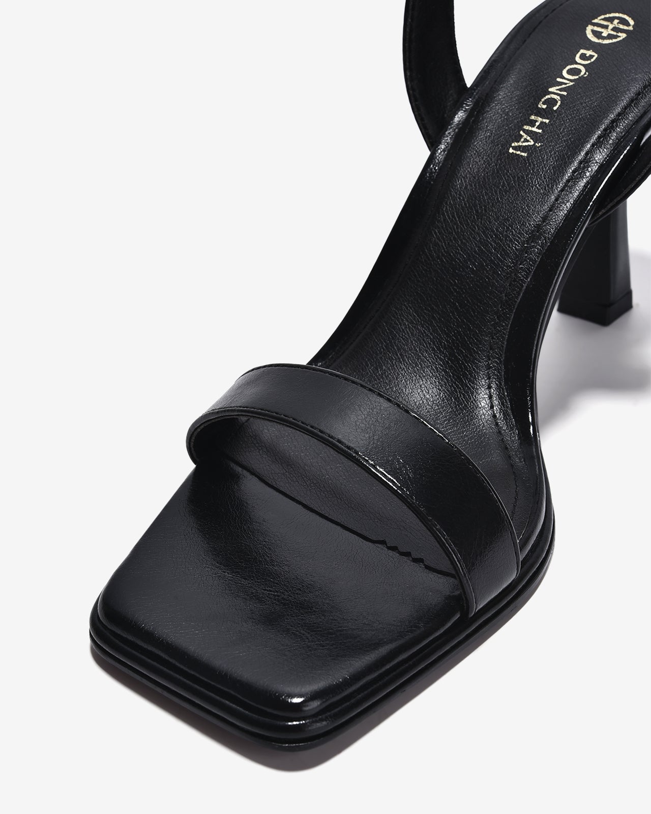 Giày Sandal Cao Gót Đông Hải Mũi Vuông Quai Mảnh-S81T1Đen Color1