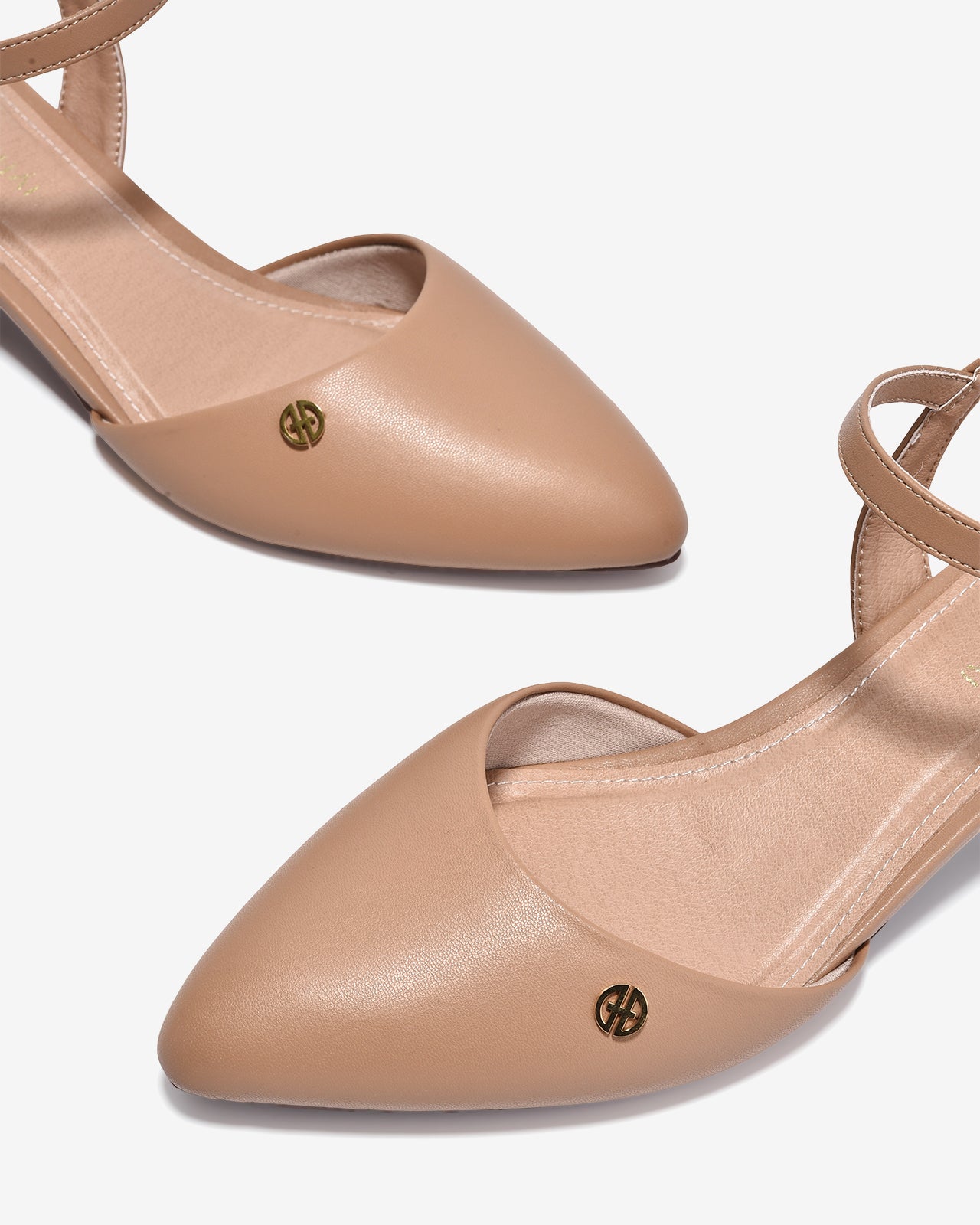 Sandal Cao Gót Đông Hải Đế Vuông Đính Logo-S81V1-Cafe Color1