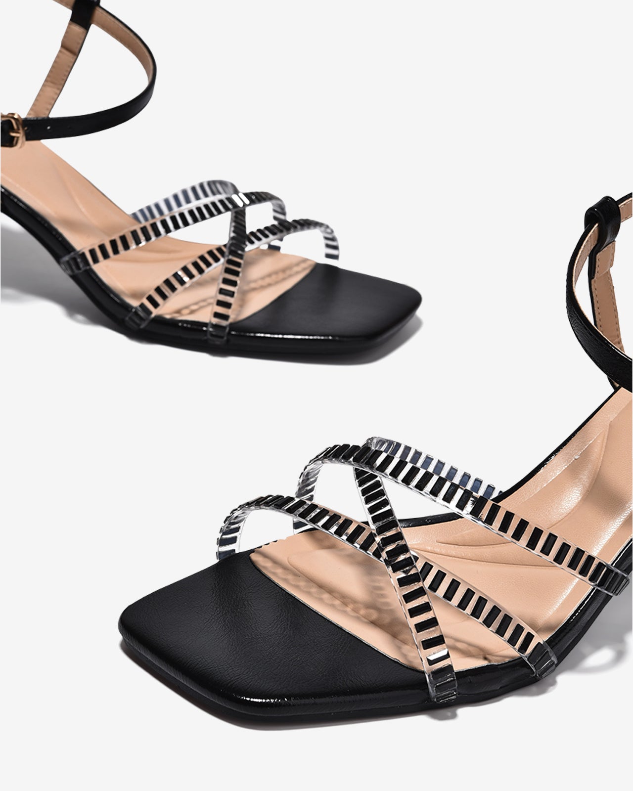 Sandal Cao Gót Zucia Quai Trong Đan Chéo-SHLM6Đen Color1