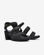 Giày Sandal Cao Gót Nữ Zucia Platform Quai Gắn Đinh Tán Kim Loại-SRXB7-Đen Color1