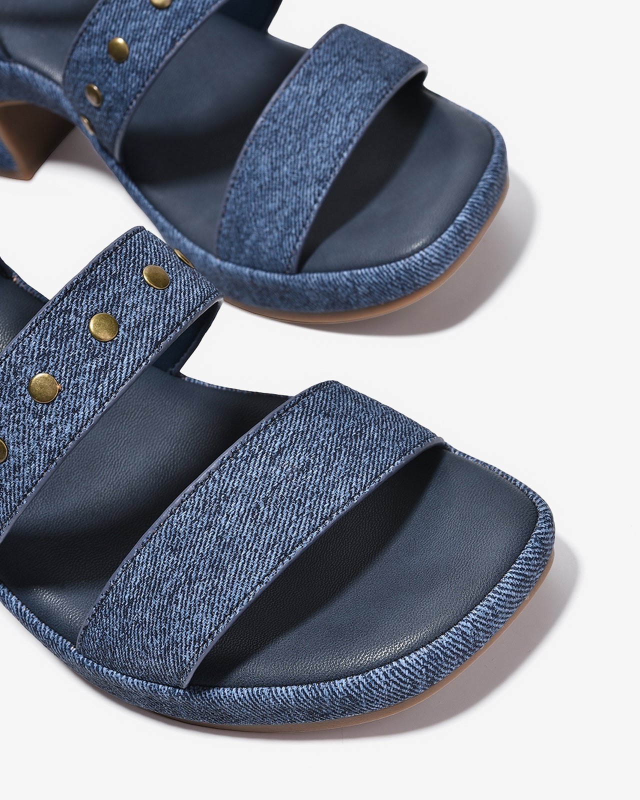 Giày Sandal Cao Gót Nữ Zucia Platform Quai Gắn Đinh Tán Kim Loại-SRXB7-Xanh Color1