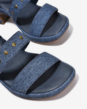 Giày Sandal Cao Gót Nữ Zucia Platform Quai Gắn Đinh Tán Kim Loại-SRXB7-Xanh Color1