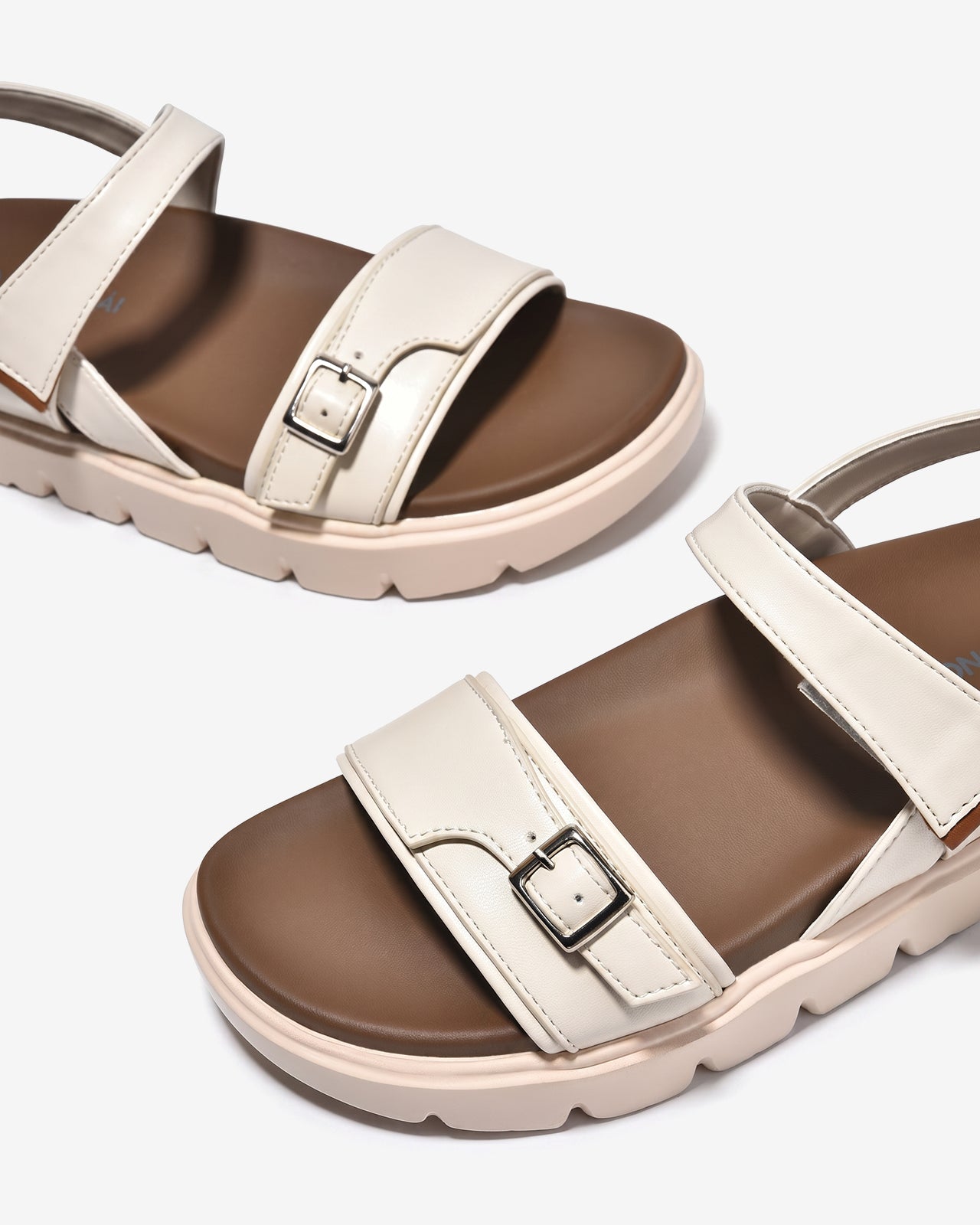 Sandal Nữ Đông Hải Quai Khóa-S32J3Kem Color1