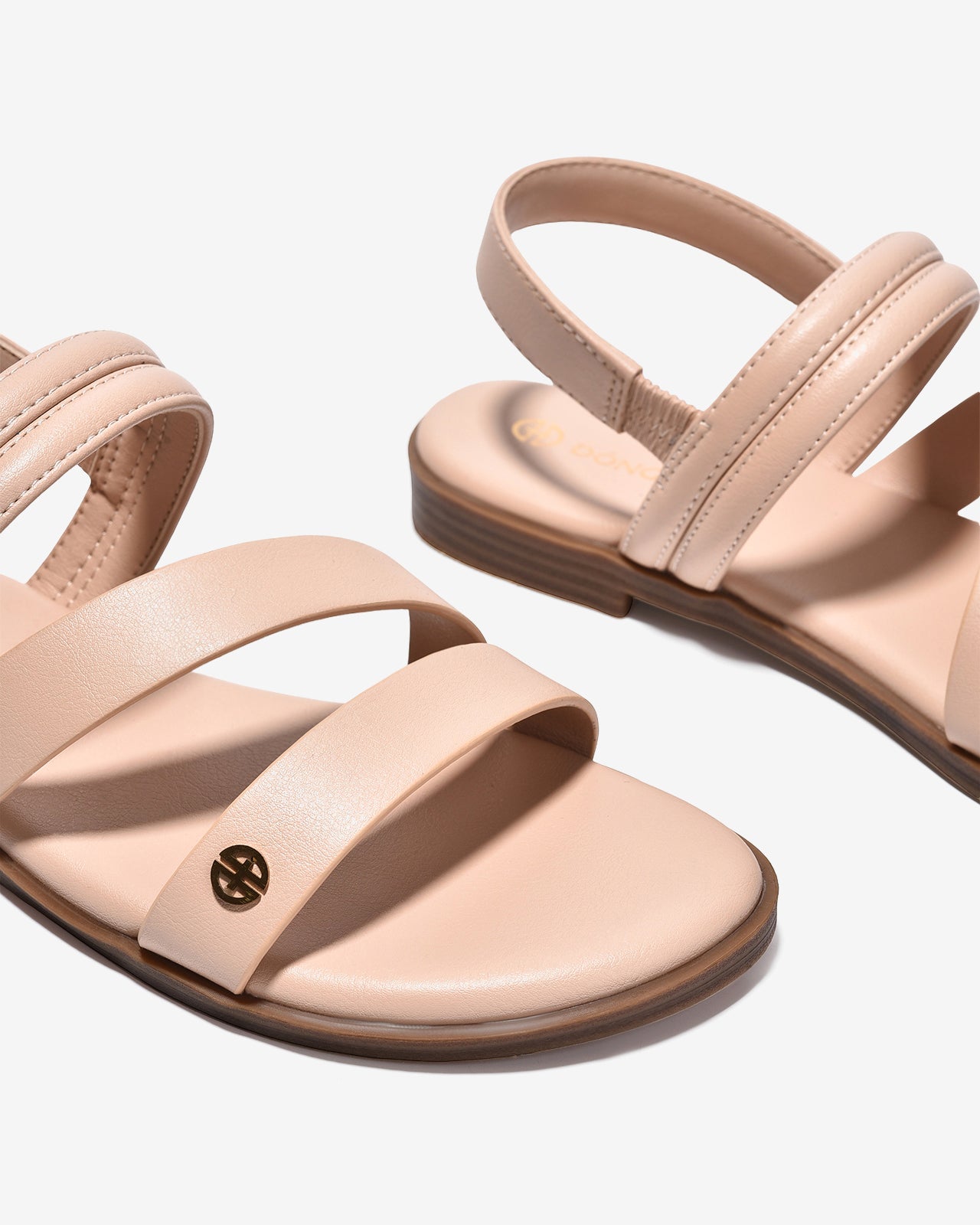 Giày Sandal Nữ Đông Hải Quai Bảng Vừa Đính Logo-S7733-Kem Color1