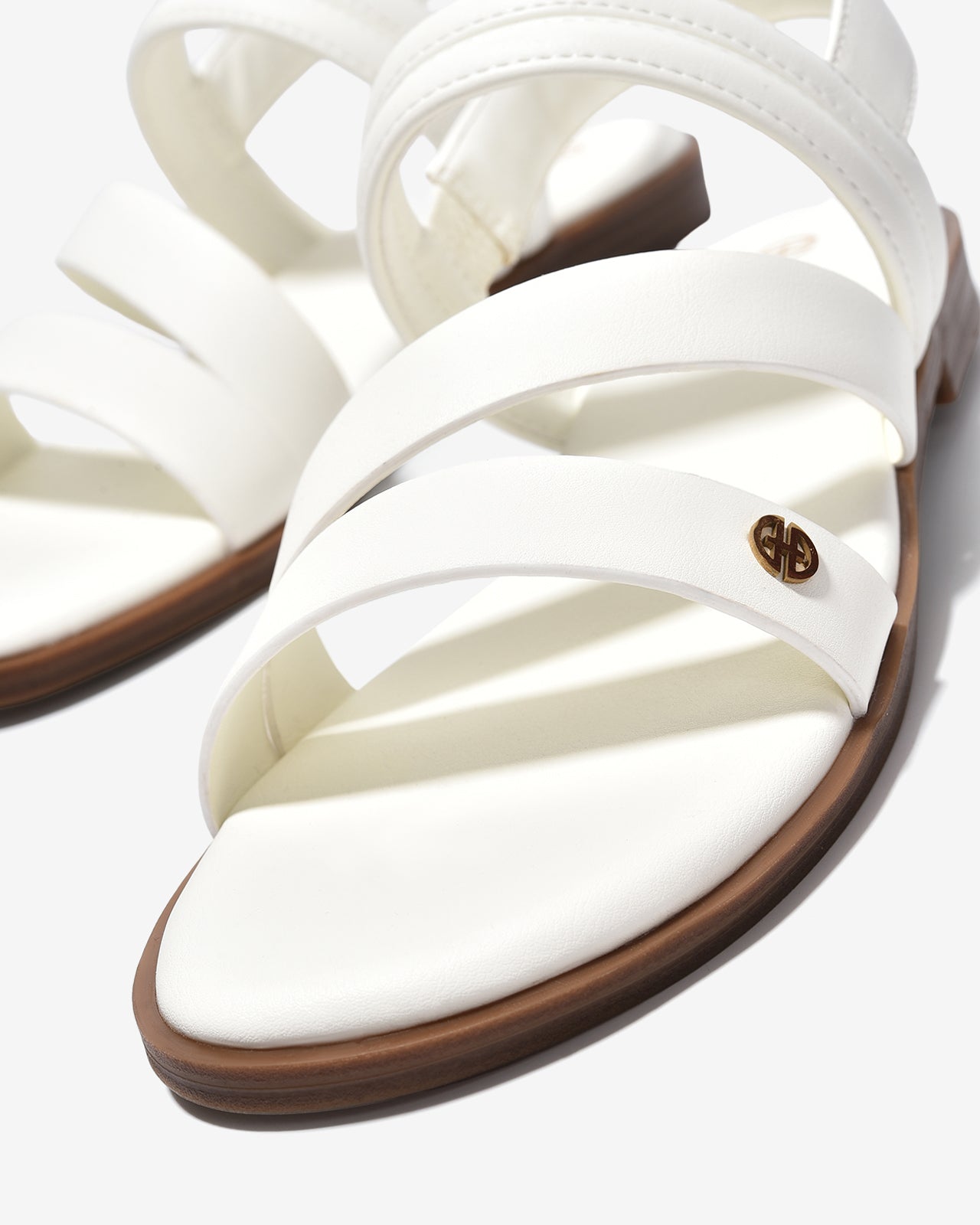 Giày Sandal Nữ Đông Hải Quai Bảng Vừa Đính Logo-S7733-Trắng Color1