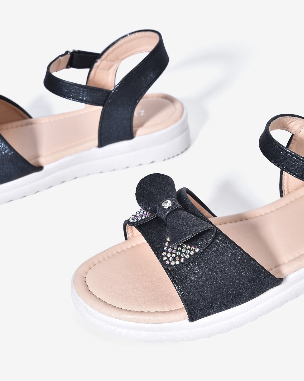 Giày Sandal Trẻ Em Zucia Nơ Đính Hạt-SCS03-Đen Color1