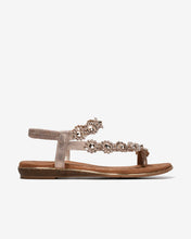 Sandal Kẹp Nữ Zucia Quai Chéo Đính Đá-SHLK6-Hồng Color1First