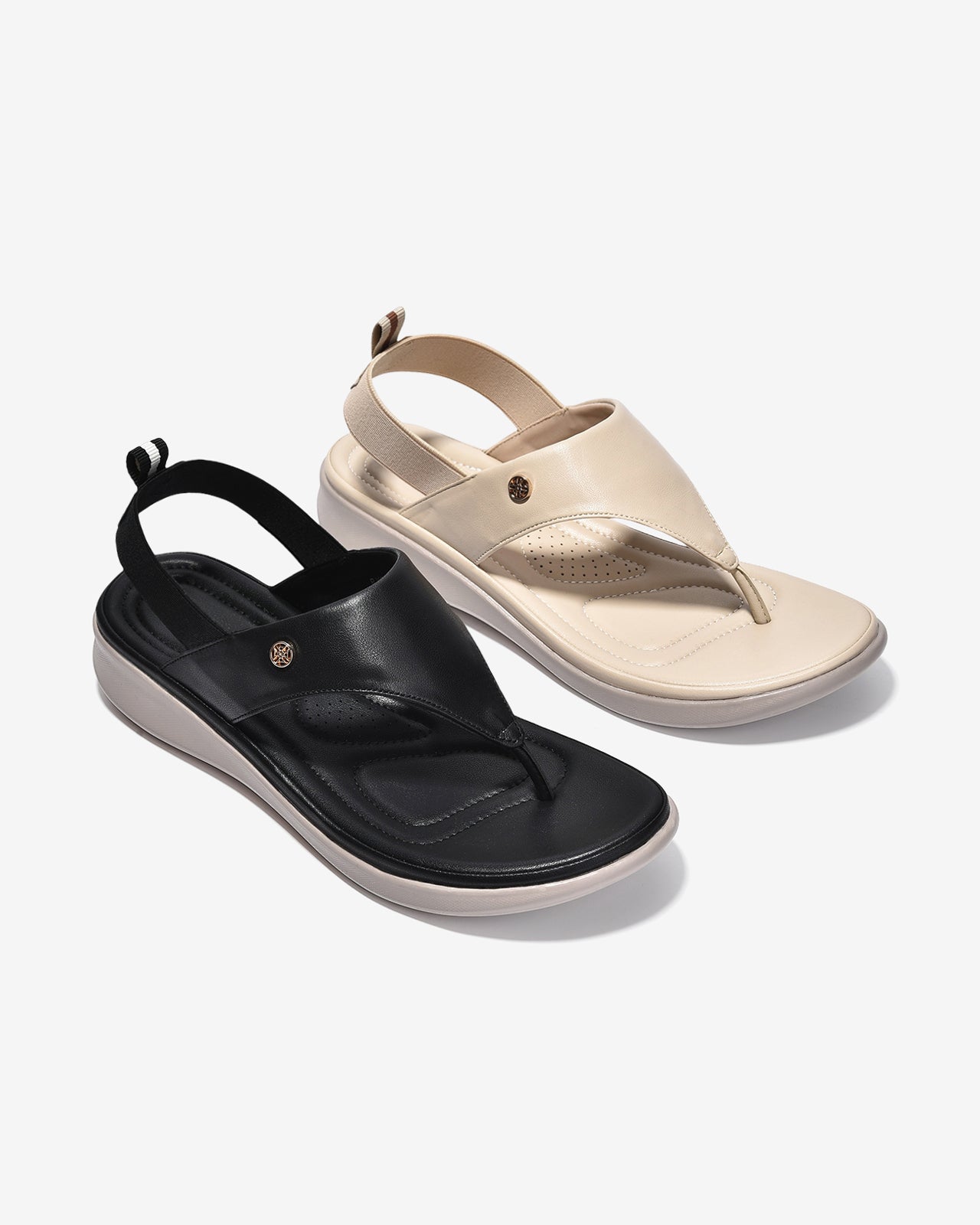 Giày Sandal Kẹp Nữ Zucia Quai Bảng Lớn Đính Logo-SRXB6-Kem Color1