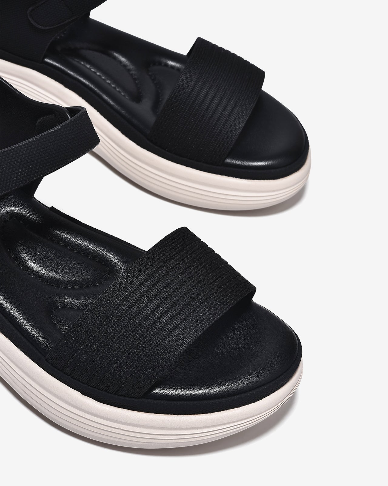 Sandal Nữ Zucia Đế Bằng 5cm Êm Mềm Vững Vàng-SRXF8Đen Color1