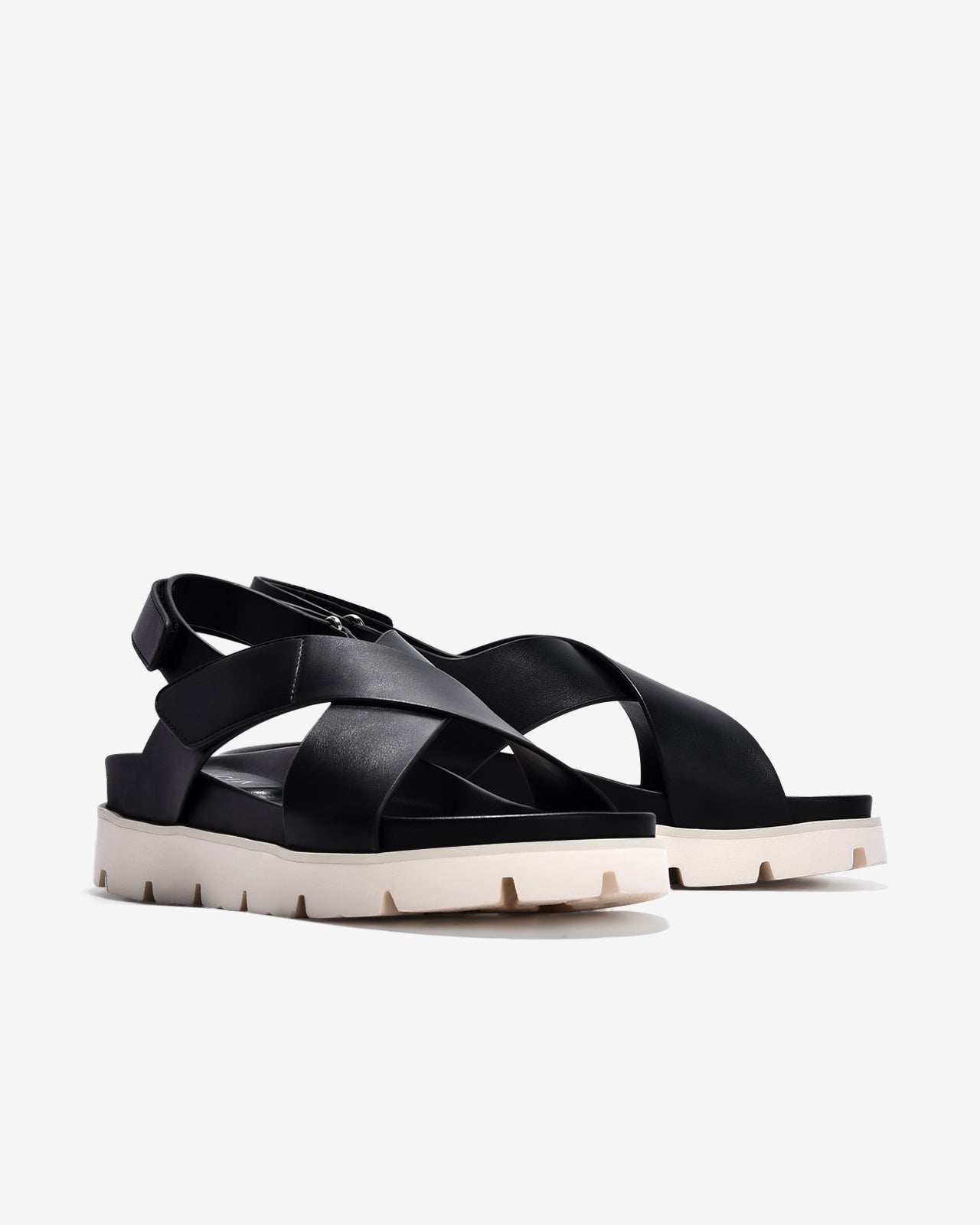 Giày Sandal Zucia Quai Chéo Bản To-STH94Đen Color1