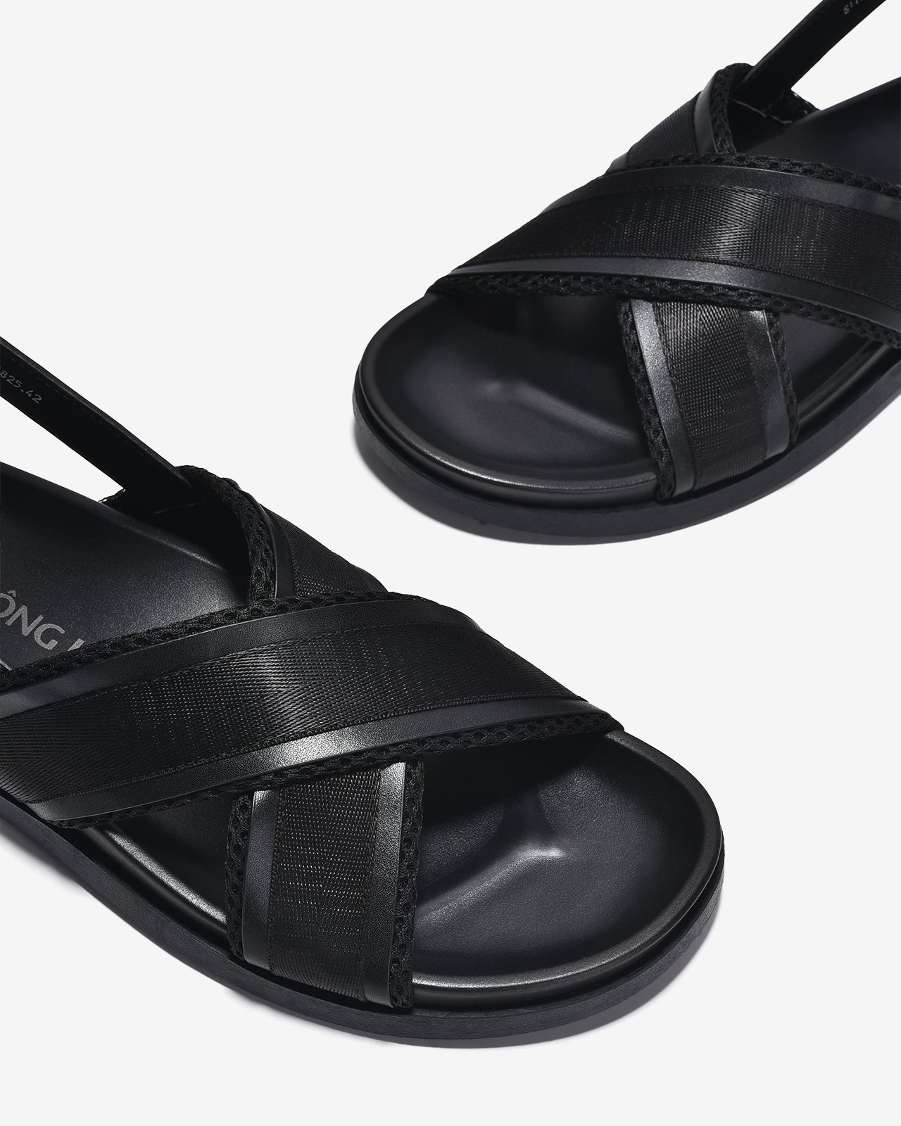 Giày Sandal Đông Hải Quai Đan chéo-S1825Đen Color1