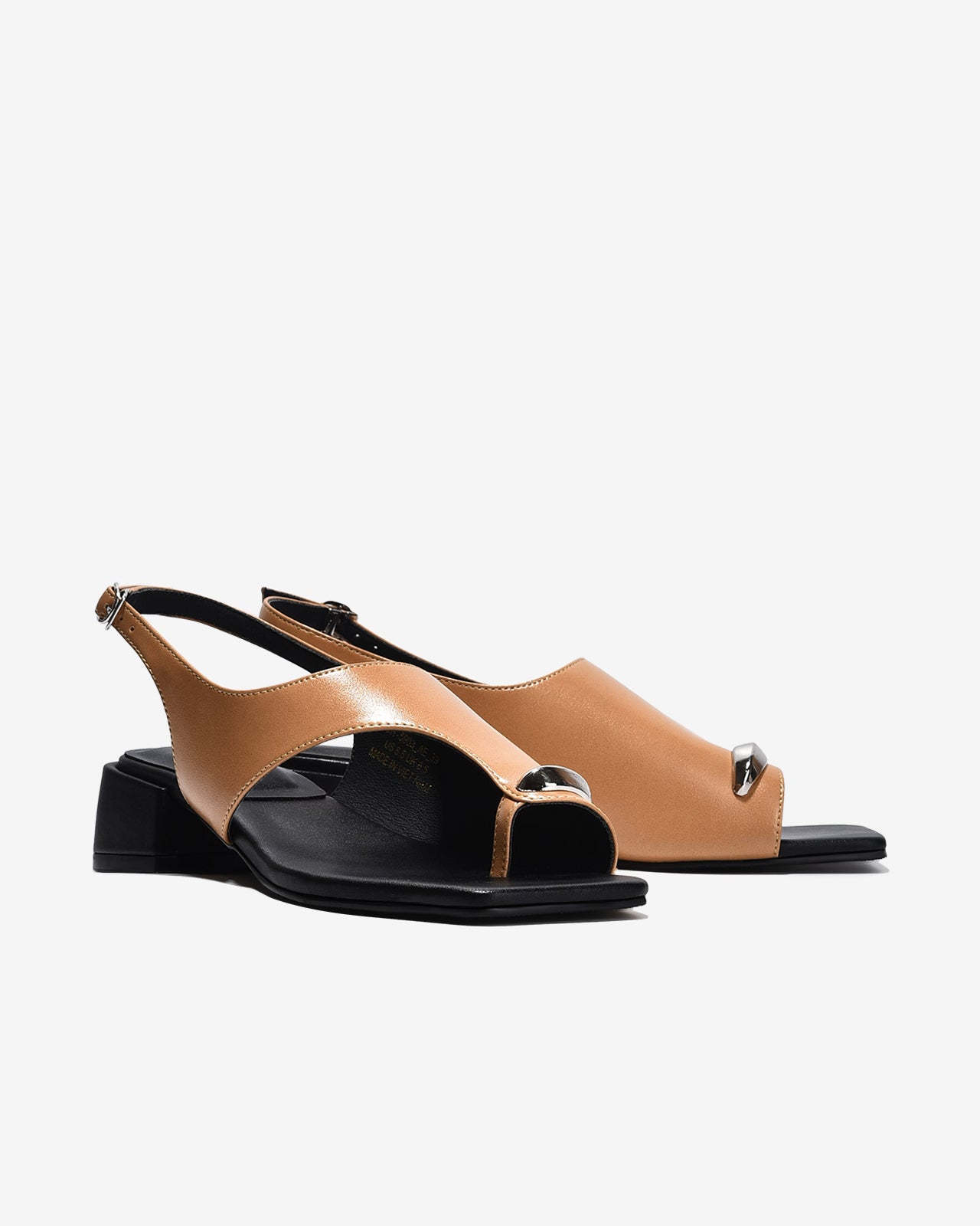 Giày Sandal Kẹp Đông Hải Xỏ Ngón Quai Khóa-S5903Bò Color1