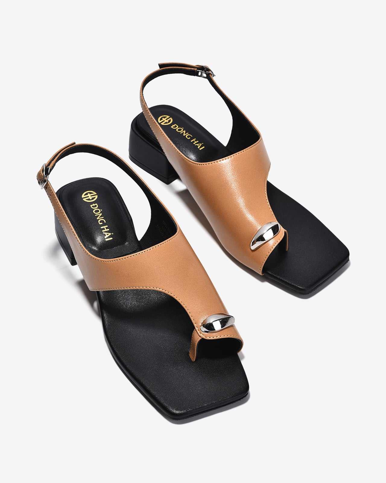Giày Sandal Kẹp Đông Hải Xỏ Ngón Quai Khóa-S5903Bò Color1