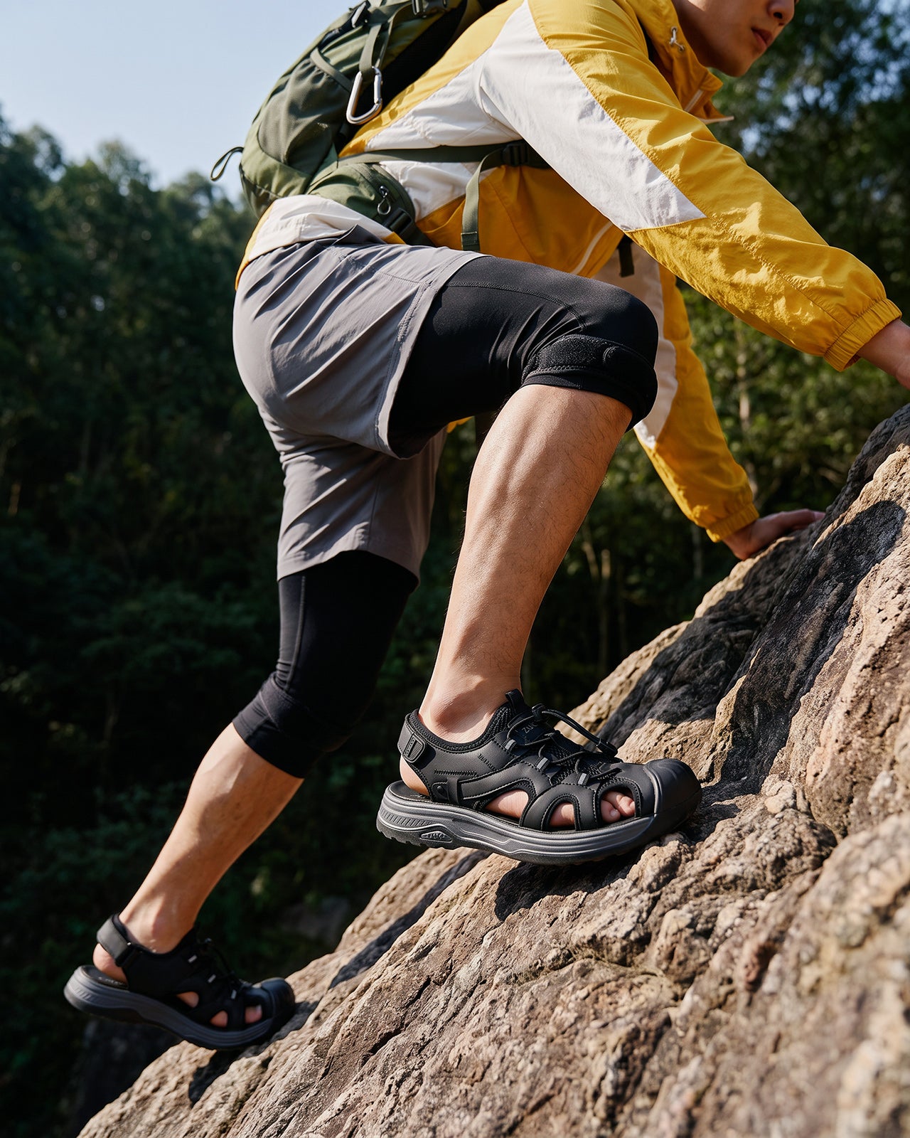 Sandal Rọ Nam Zuciani Quai Rút-SCF88Đen Color1