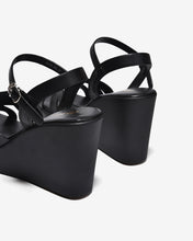Sandal Xuồng Đông Hải Đế 10cm Quai Đan Chéo-S32I4Đen Color1