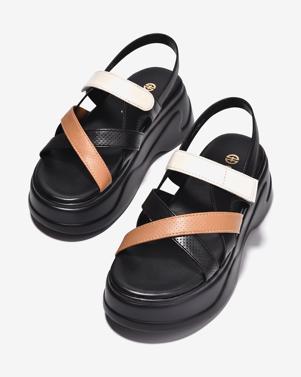 Sandal Nữ Đông Hải Quai Chéo Đế Xuồng 7cm-S32J1Đen Color1