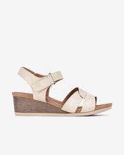 Giày Sandal Xuồng Zucia Quai Đôi Đan Chéo-SHLD2-Kem Color2First