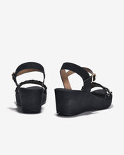Giày Sandal Cao Gót Zucia Quai Ngang Đính Hoa-SHLK2Đen Color1