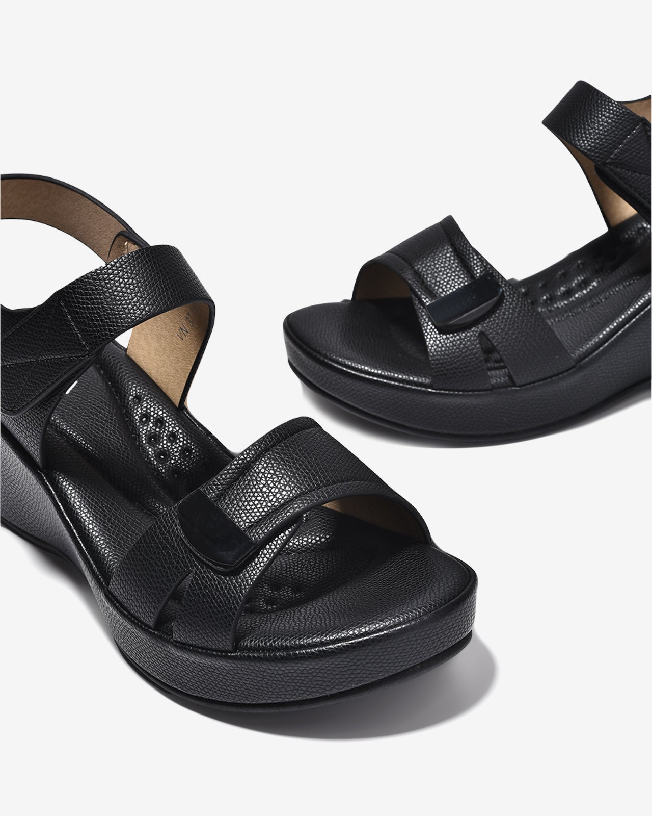 Sandal Xuồng Zucia Đế 7CM Quai Khóa-SHLN8Đen Color1