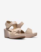 Sandal Xuồng Zucia Đế 7CM Quai Khóa-SHLN8Kem Color1