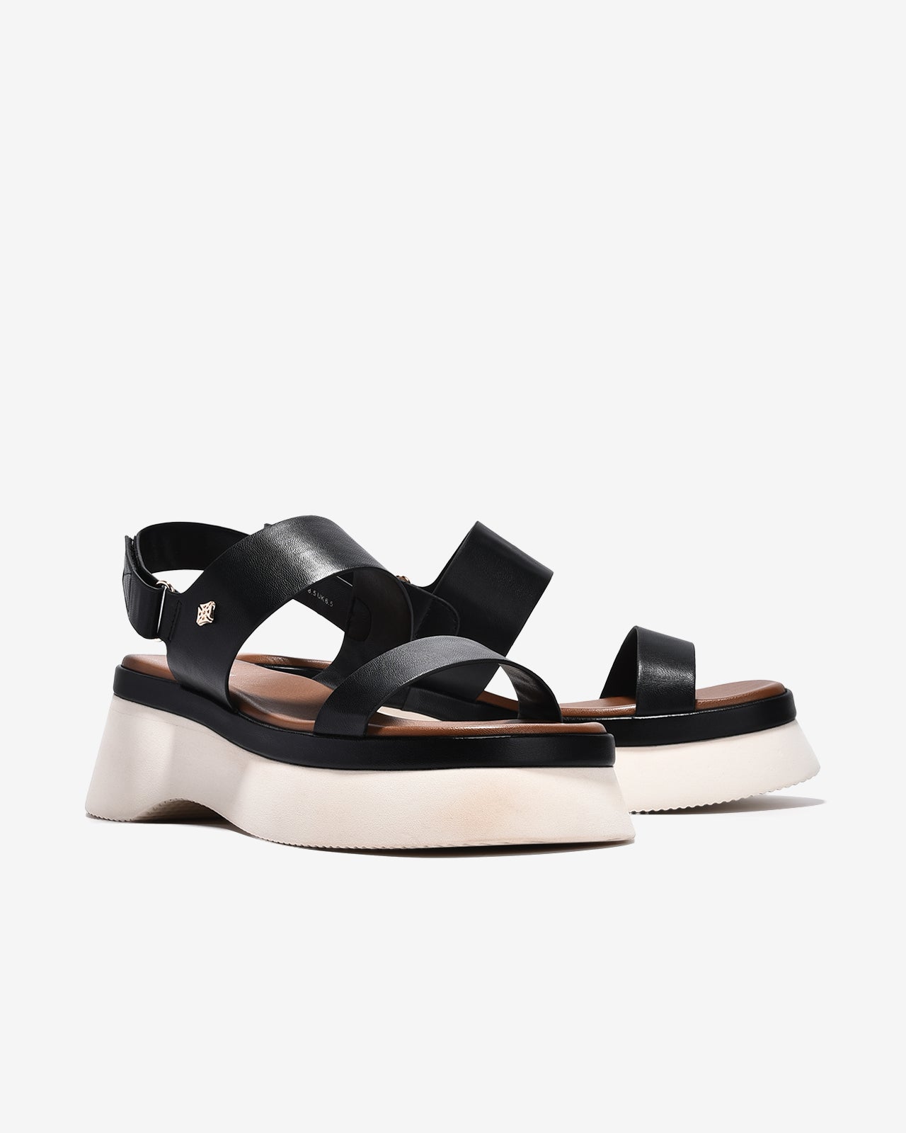 Sandal Xuồng Zucia Hai Quai Ngang Đính Logo-STH99-Đen Color1