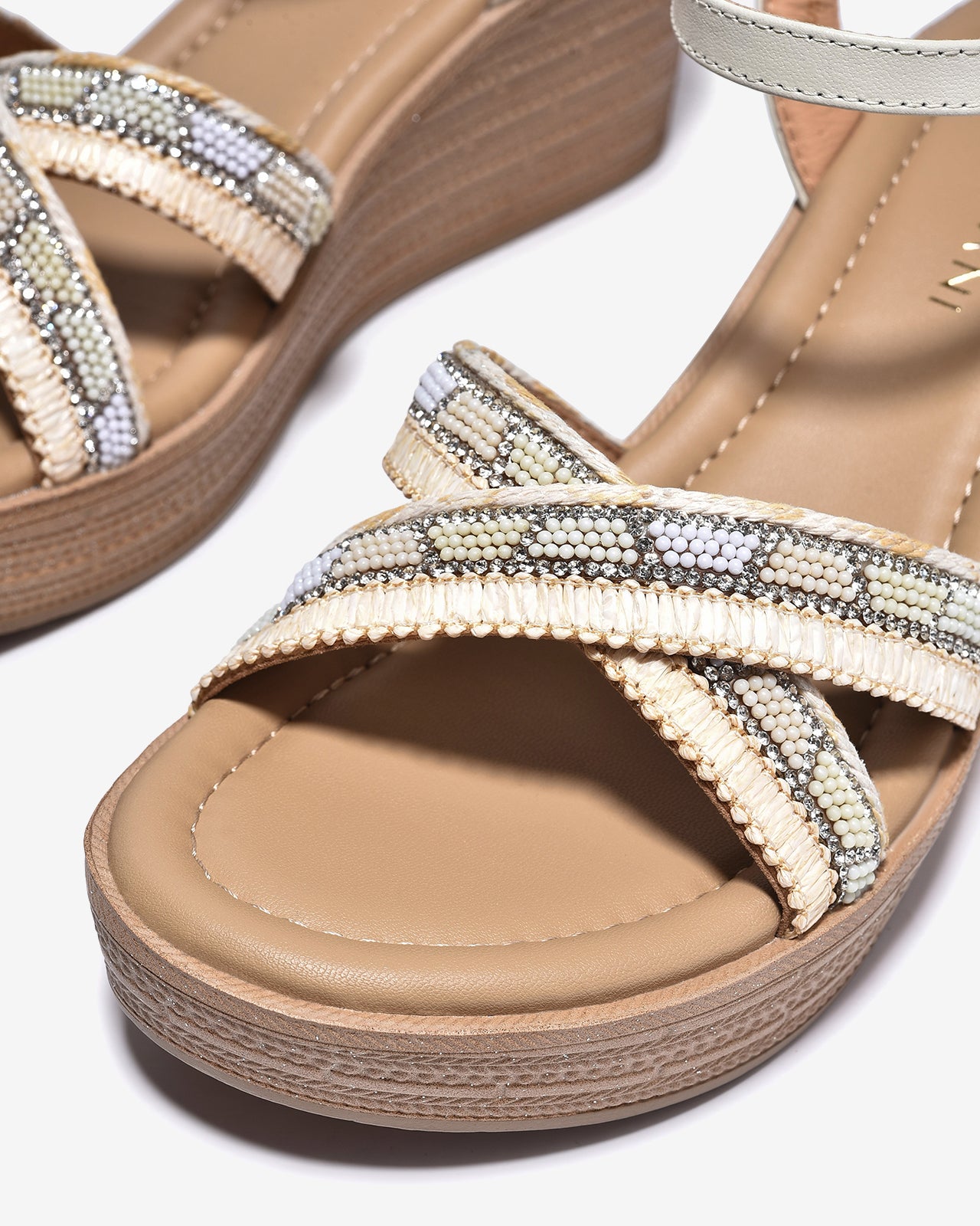 Sandal Xuồng Zuciani 7cm Quai Chéo Đính Hạt-SCM49Kem Color1
