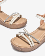 Sandal Xuồng Zuciani 7cm Quai Mảnh Đính Đá-SCM50Kem Color1