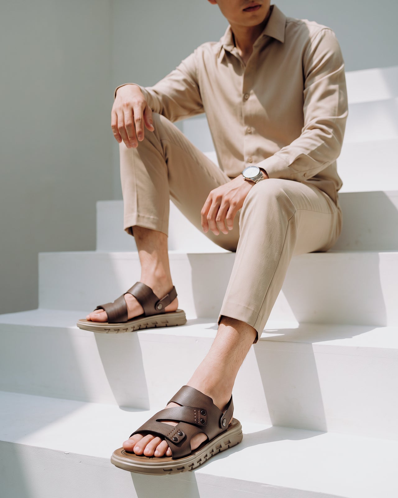 Sandal Nam Zuciani Quai Đan Chéo-SCF87Nâu Color1