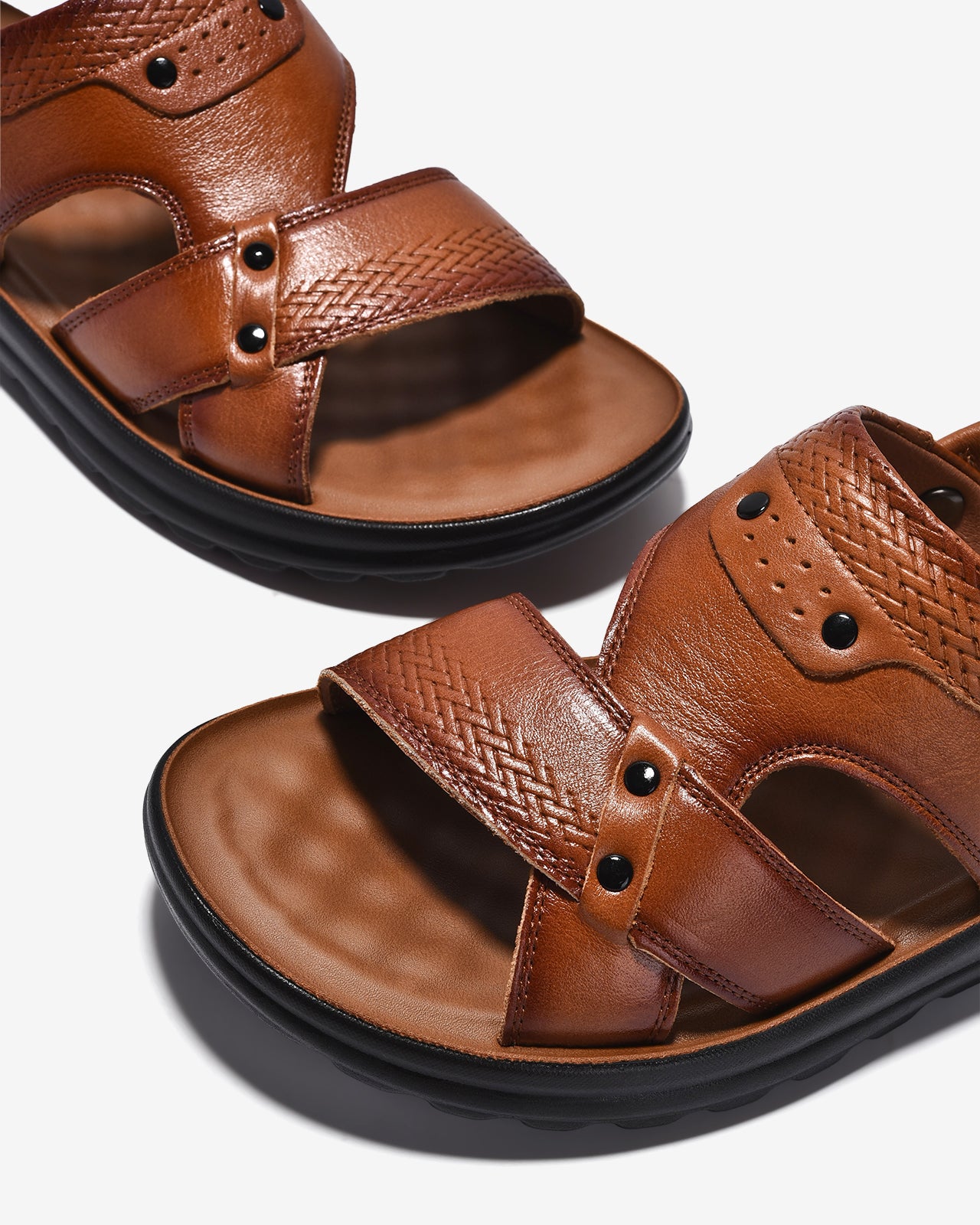 Sandal Nam Zuciani Da Mềm Quai Bản To-SRD62Nâu Color1