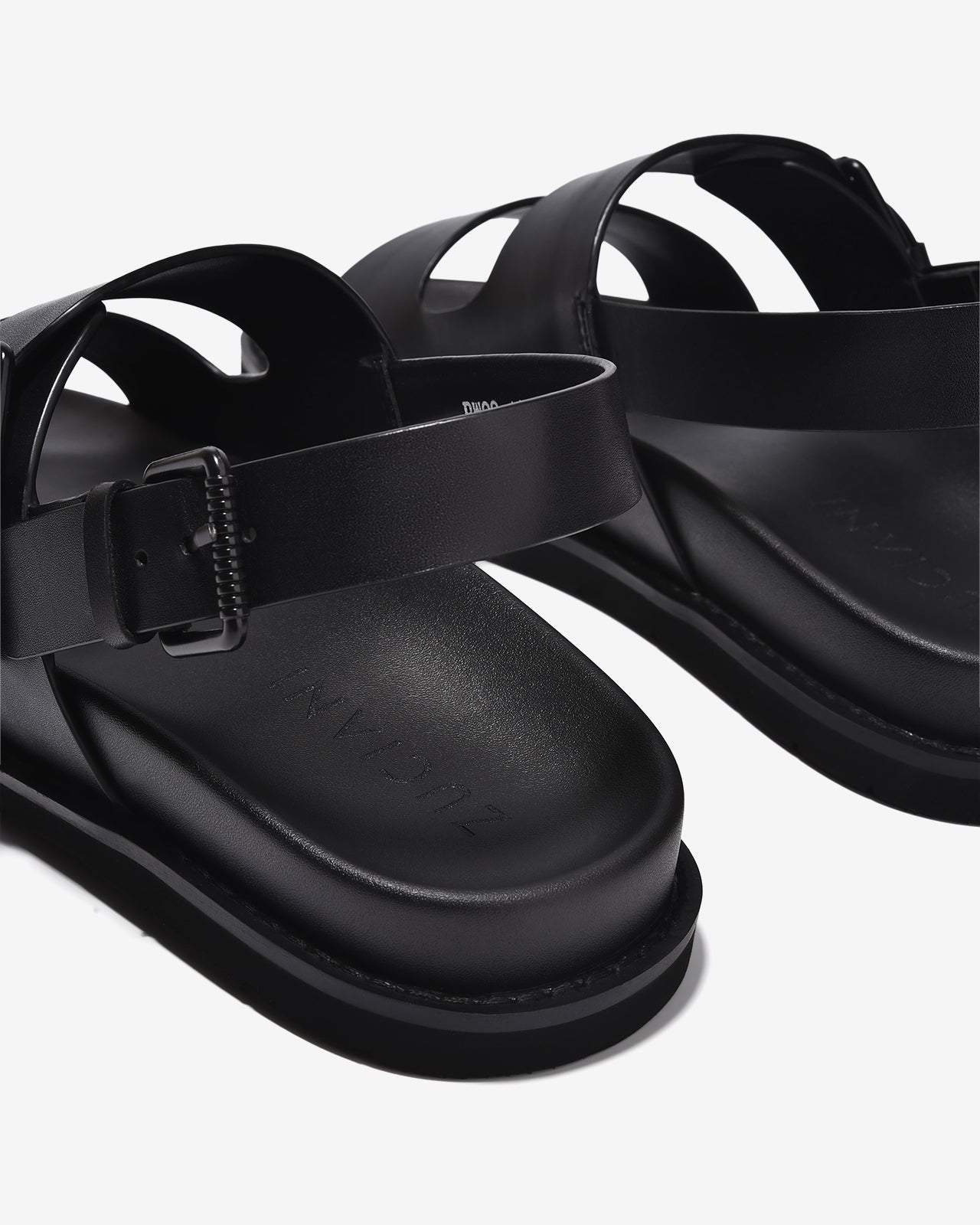 Giày Sandal Zuciani Quai Phối Khóa-SRW22-Đen Color1