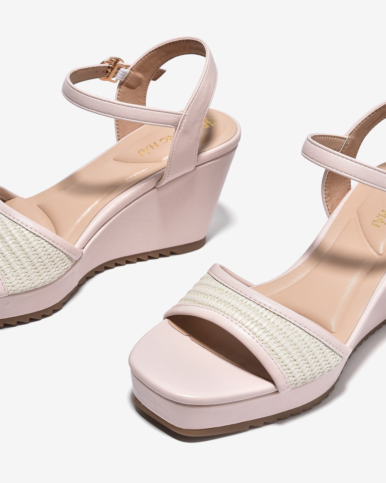 Sandal Xuồng Đông Hải 9cm Họa Tiết Đan-S81W2Hồng Color1