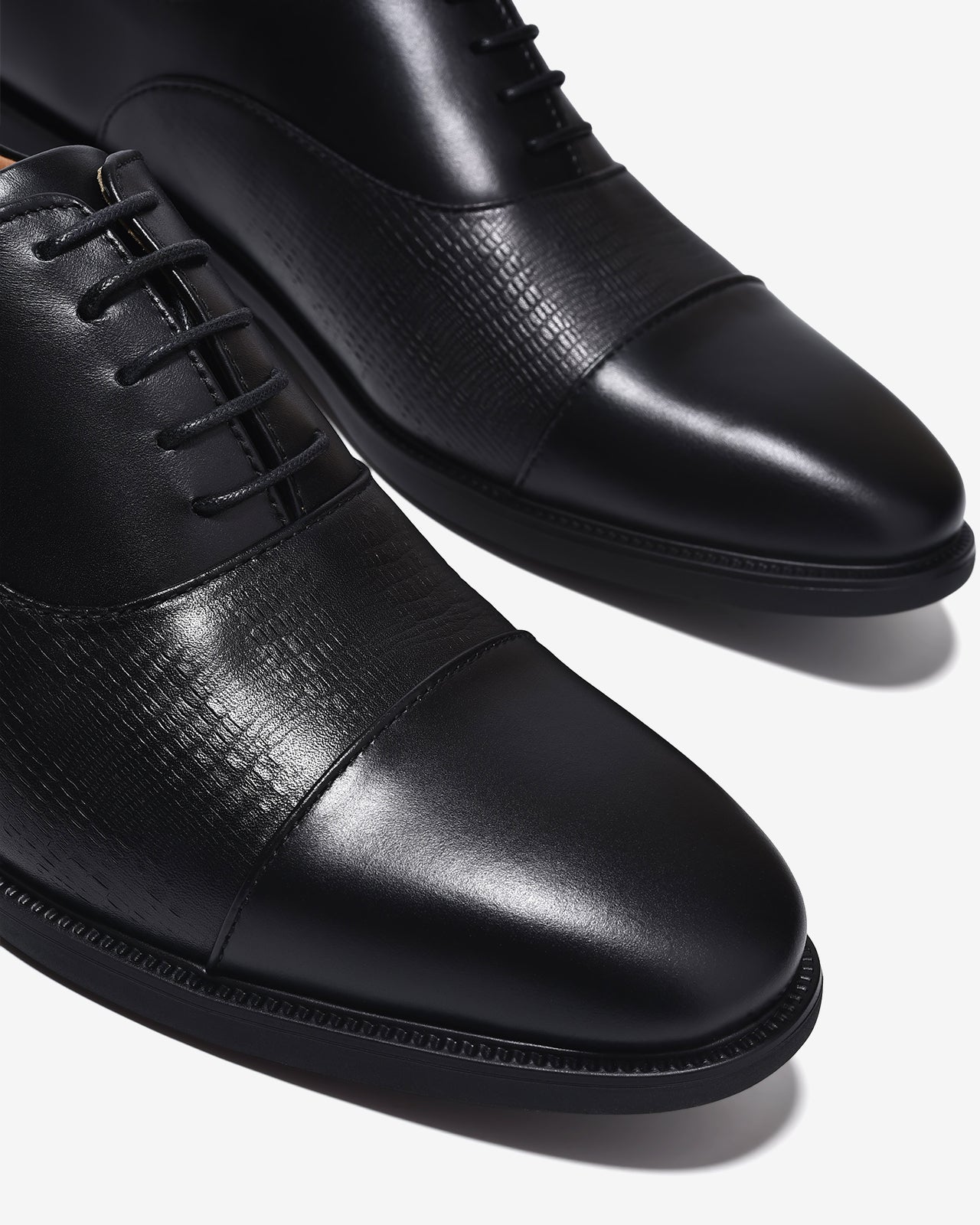 Giày Tây Nam Oxford Đông Hải Dập Vân-G01D2Đen Color1