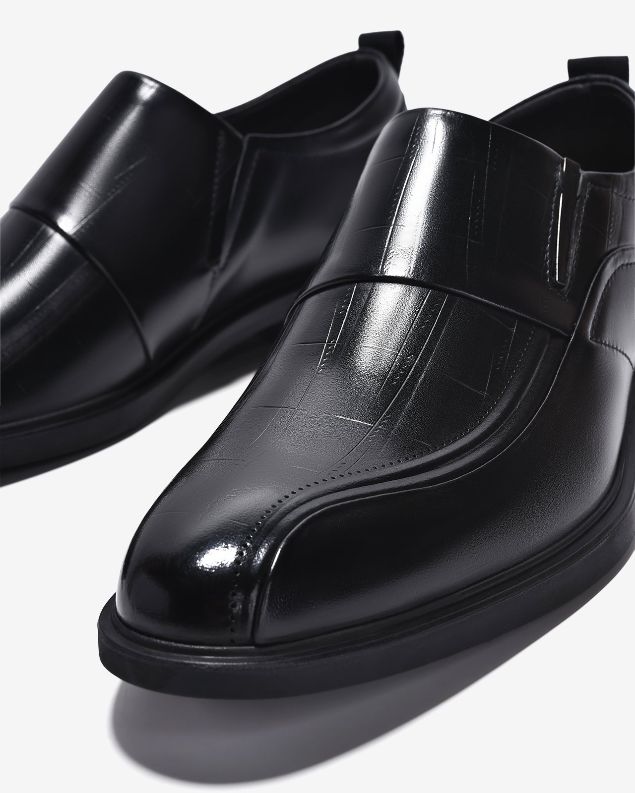 Giày Tây Nam Zuciani Không Dây Dập Vân-GRD60Đen Color1