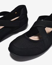 Giày Thể Thao Nữ Zucia Quai Chéo Lót Êm-GRXC8Đen Color1