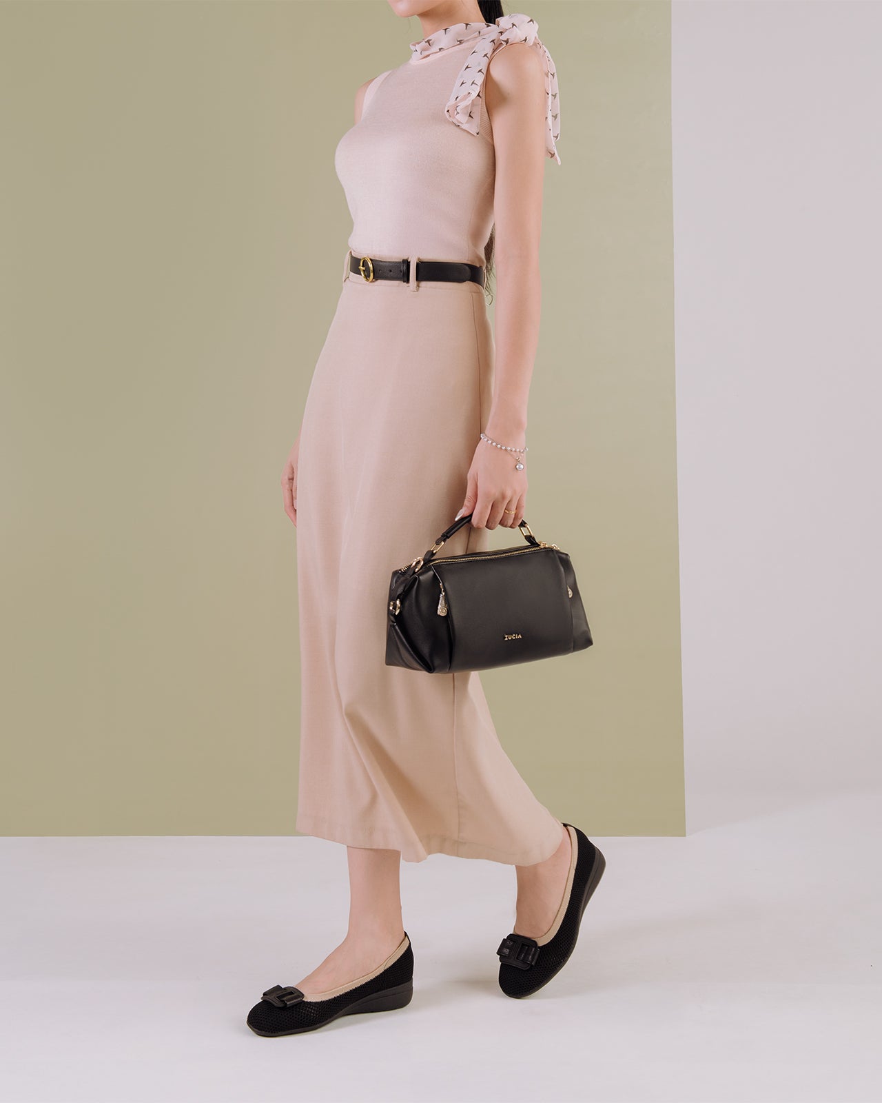 Giày Xuồng Zucia Vải Dệt Phối Khóa-GHLL9Đen Color1