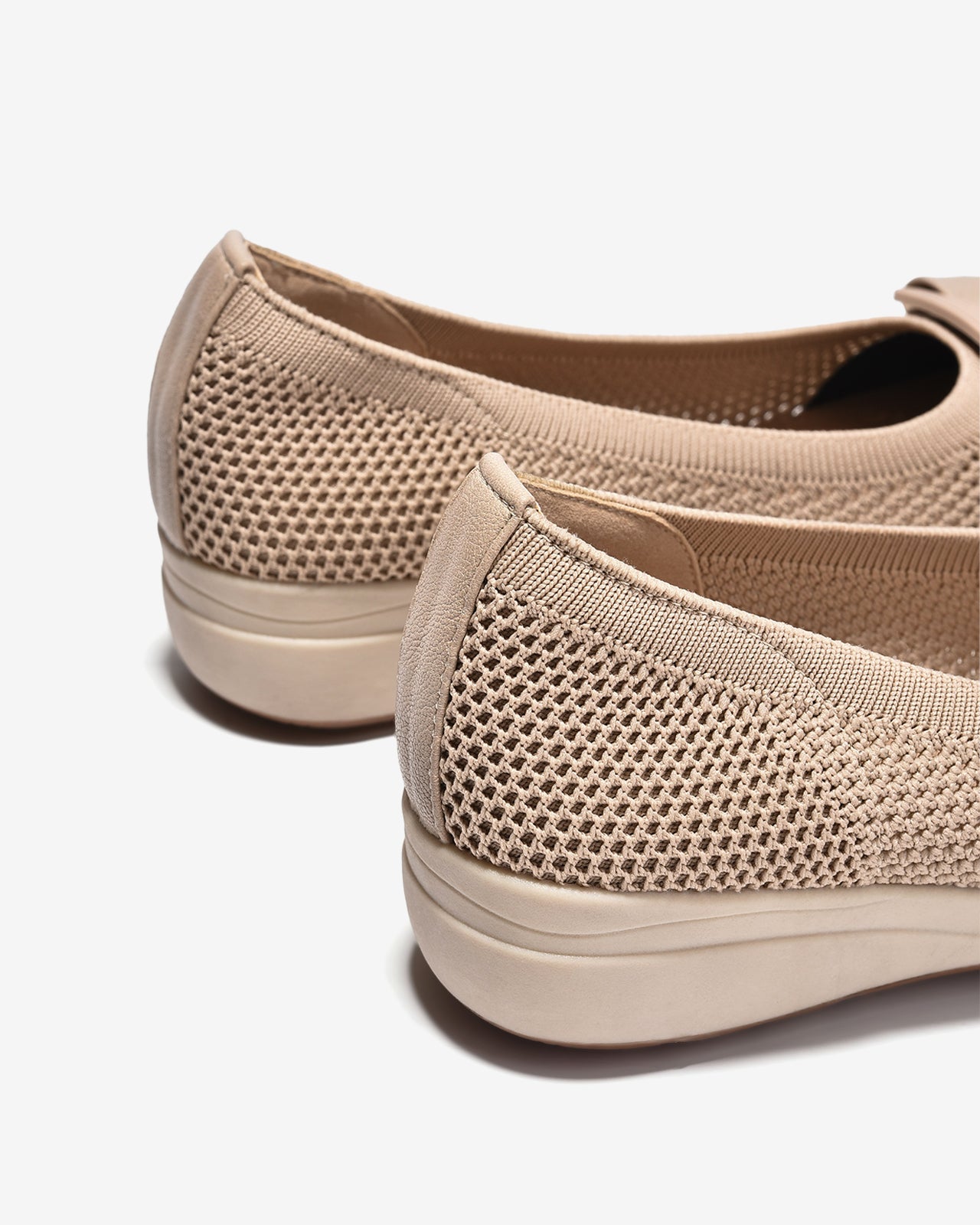 Giày Xuồng Zucia Vải Dệt Phối Khóa-GHLL9Kem Color1