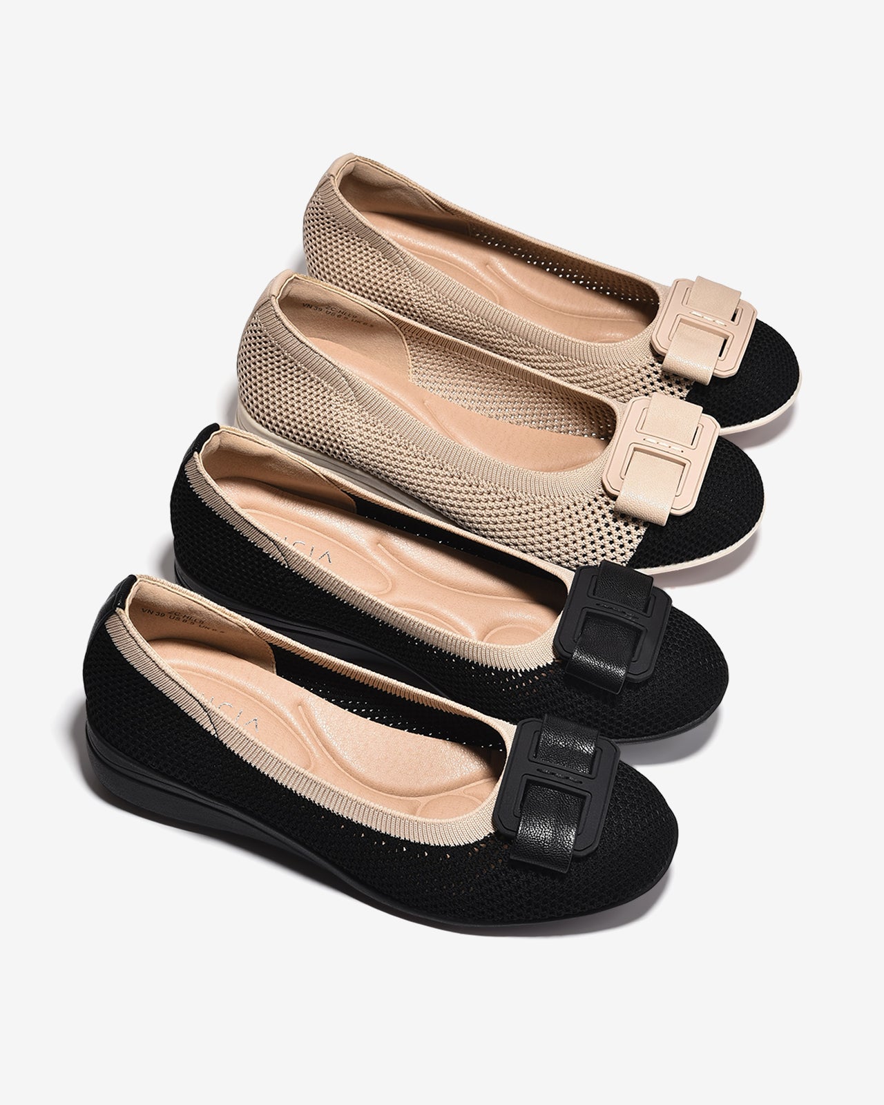 Giày Xuồng Zucia Vải Dệt Phối Khóa-GHLL9Kem Color1