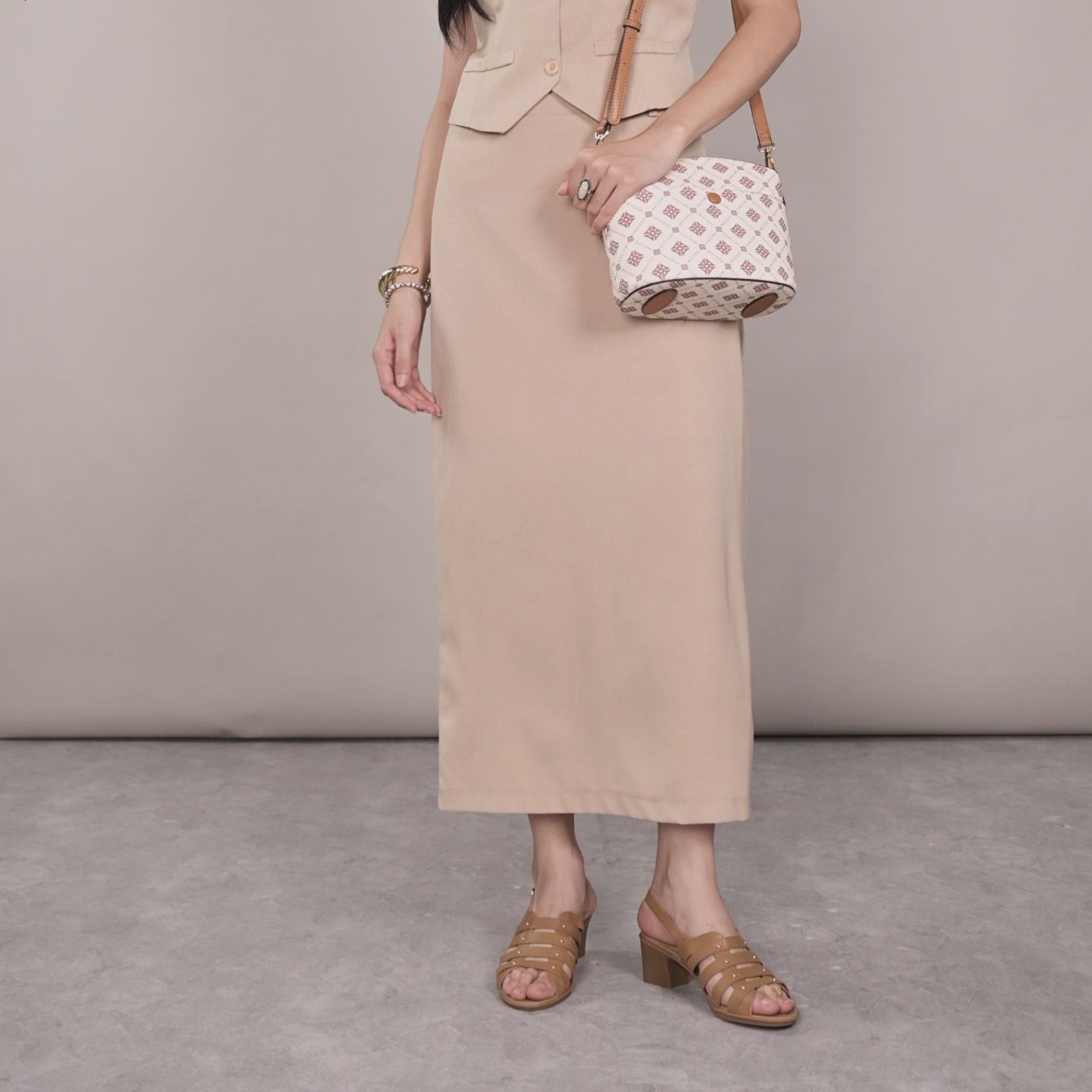 Giày Sandal Cao Gót Zuciani Quai Ngang Phối Kim Loại